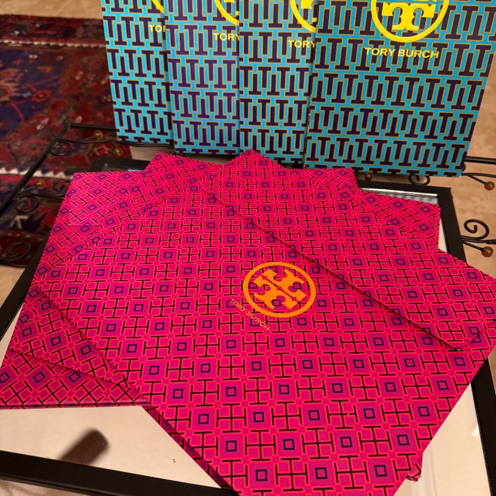 Tory Burch gift bags set of 5 New never used